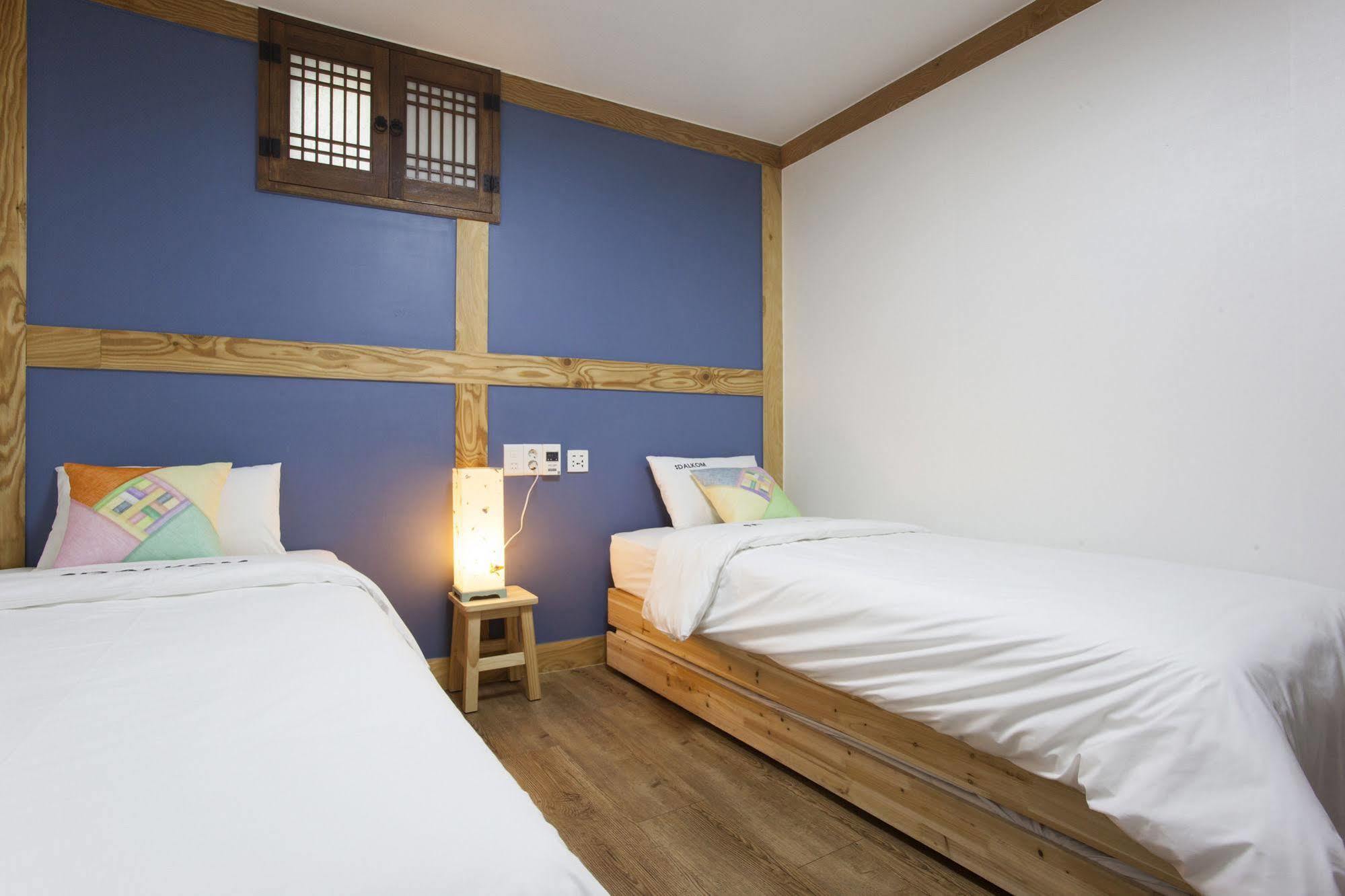 Mini Hotel Dalkom In Dongdaemun Seoul Exterior photo